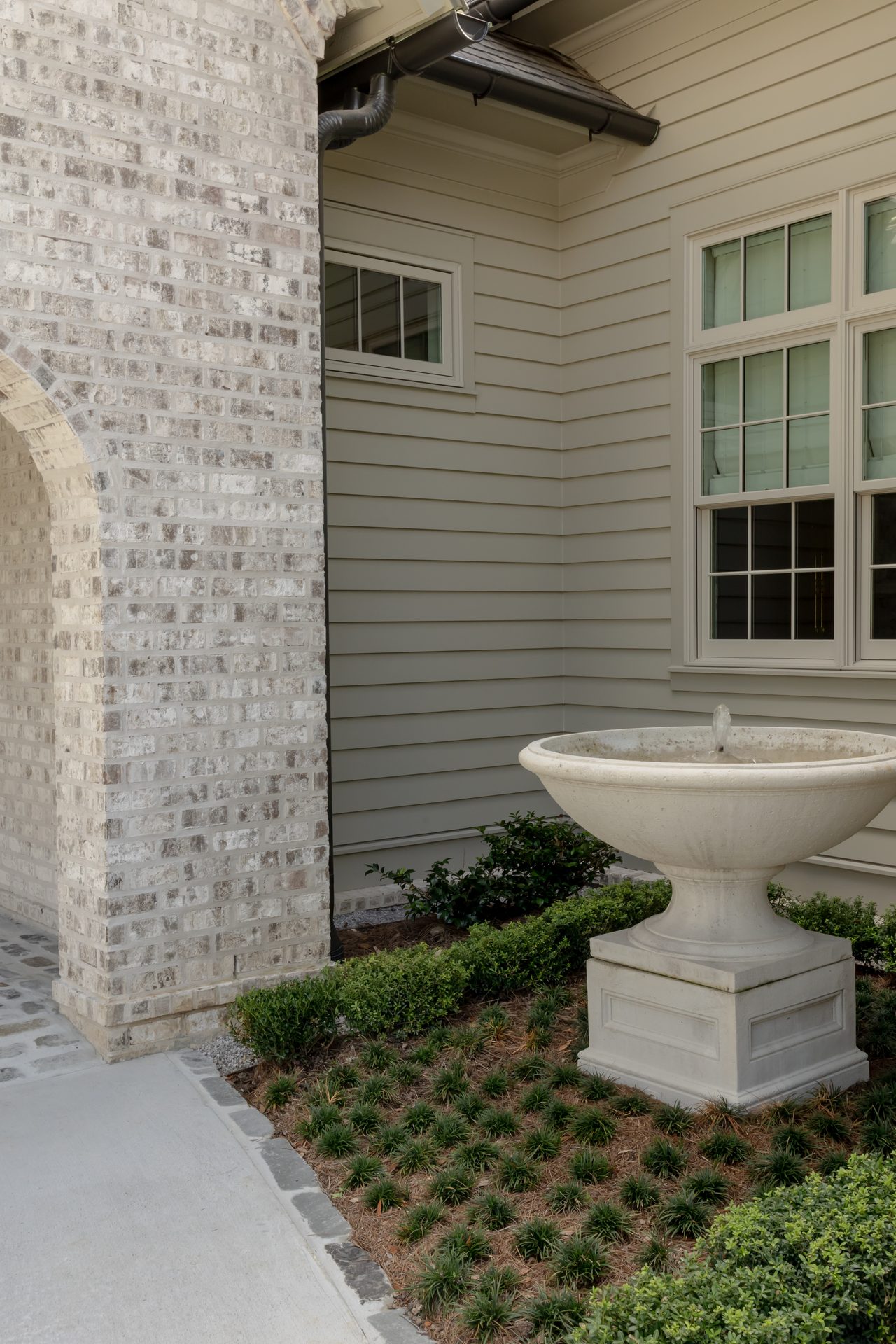 Boyce Dr, photo 9 of 16