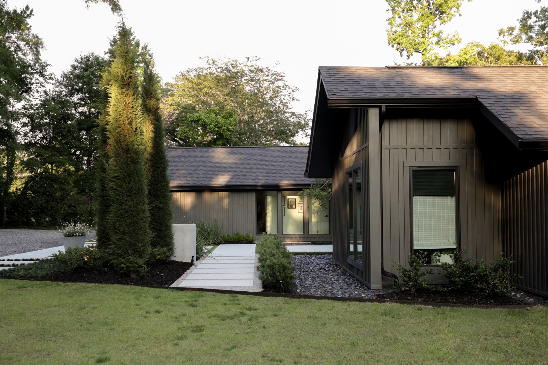Buccaneer Dr, photo 7 of 14
