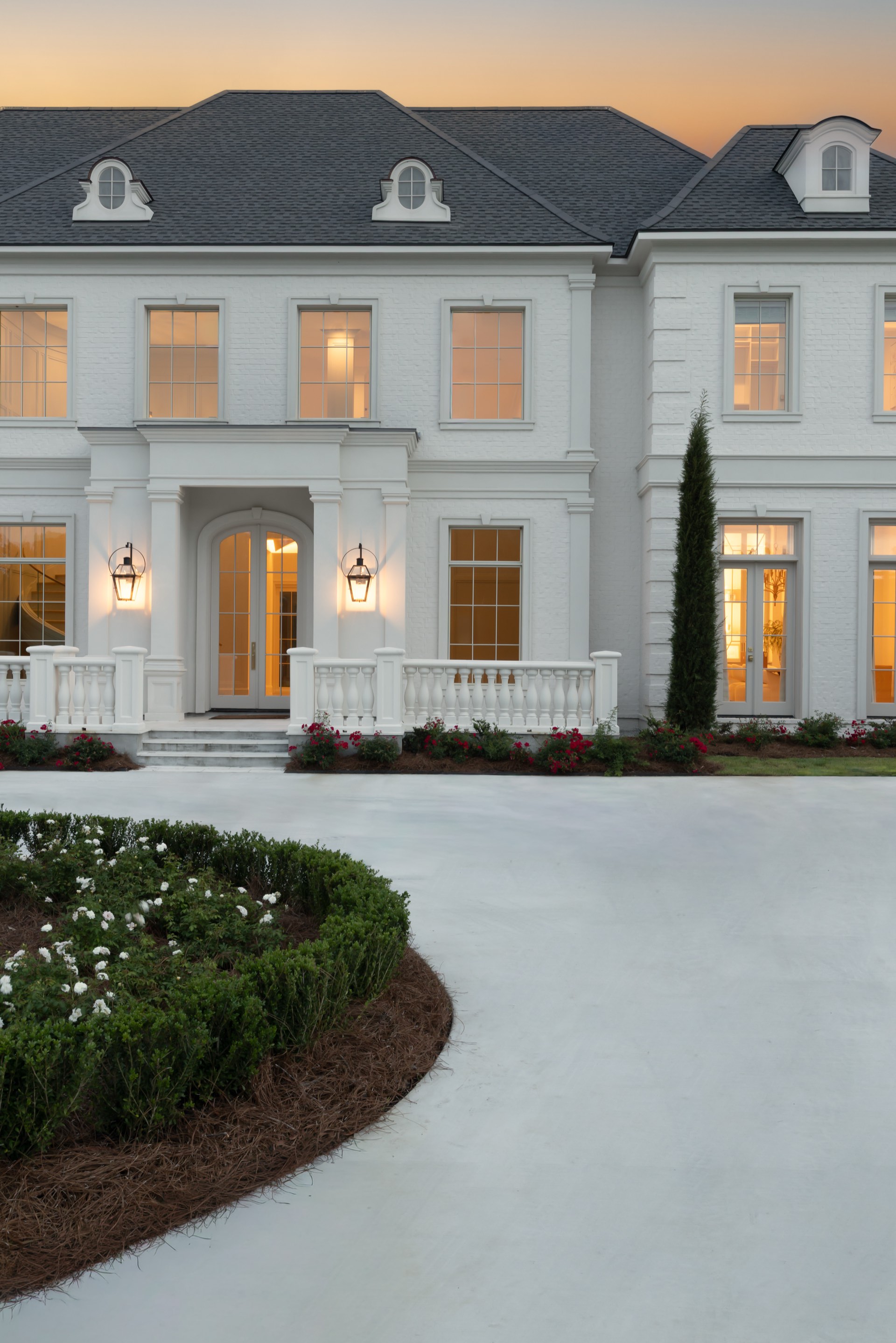 Laurel Lakes Ave, photo 6 of 7